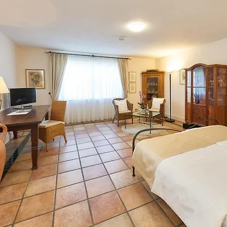 Wein- Und S A Prüm Hotel 5*