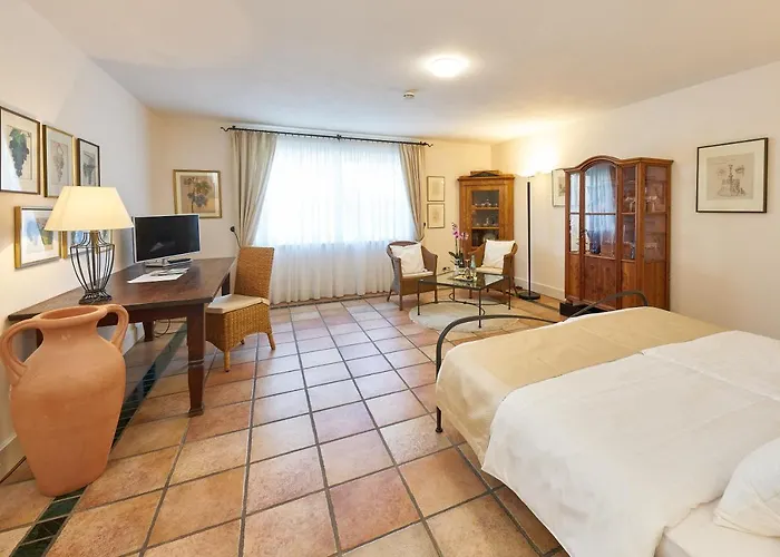 Wein- Und S A Pruem Hotel 5*