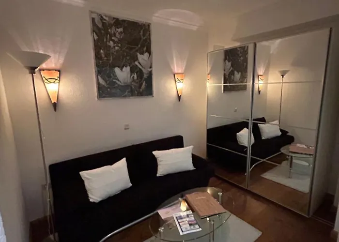 Hotel Wein- Und S A Pruem