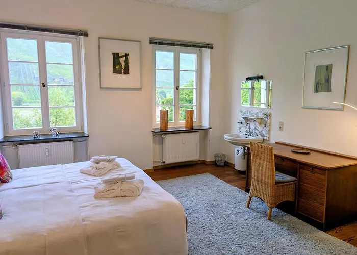 Hotel Wein- Und S A Pruem 5*